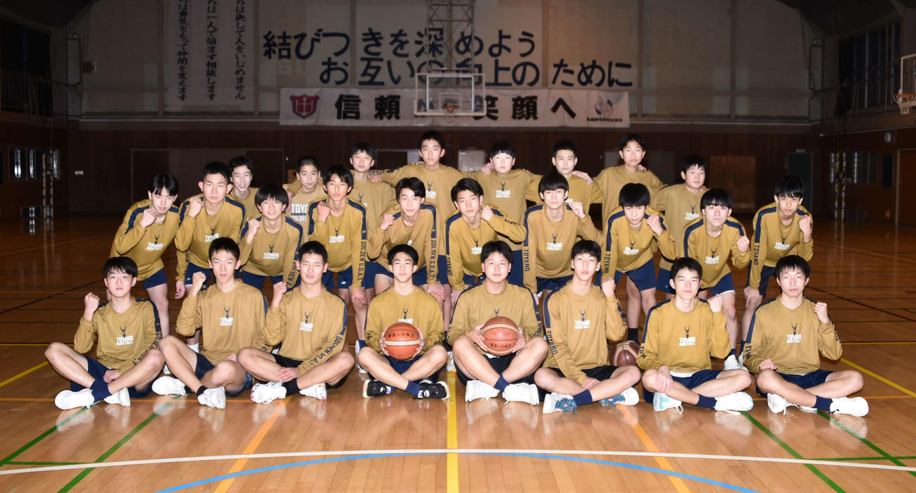 初出場のTOYANO GOLDEN G・O・A・Tのメンバー