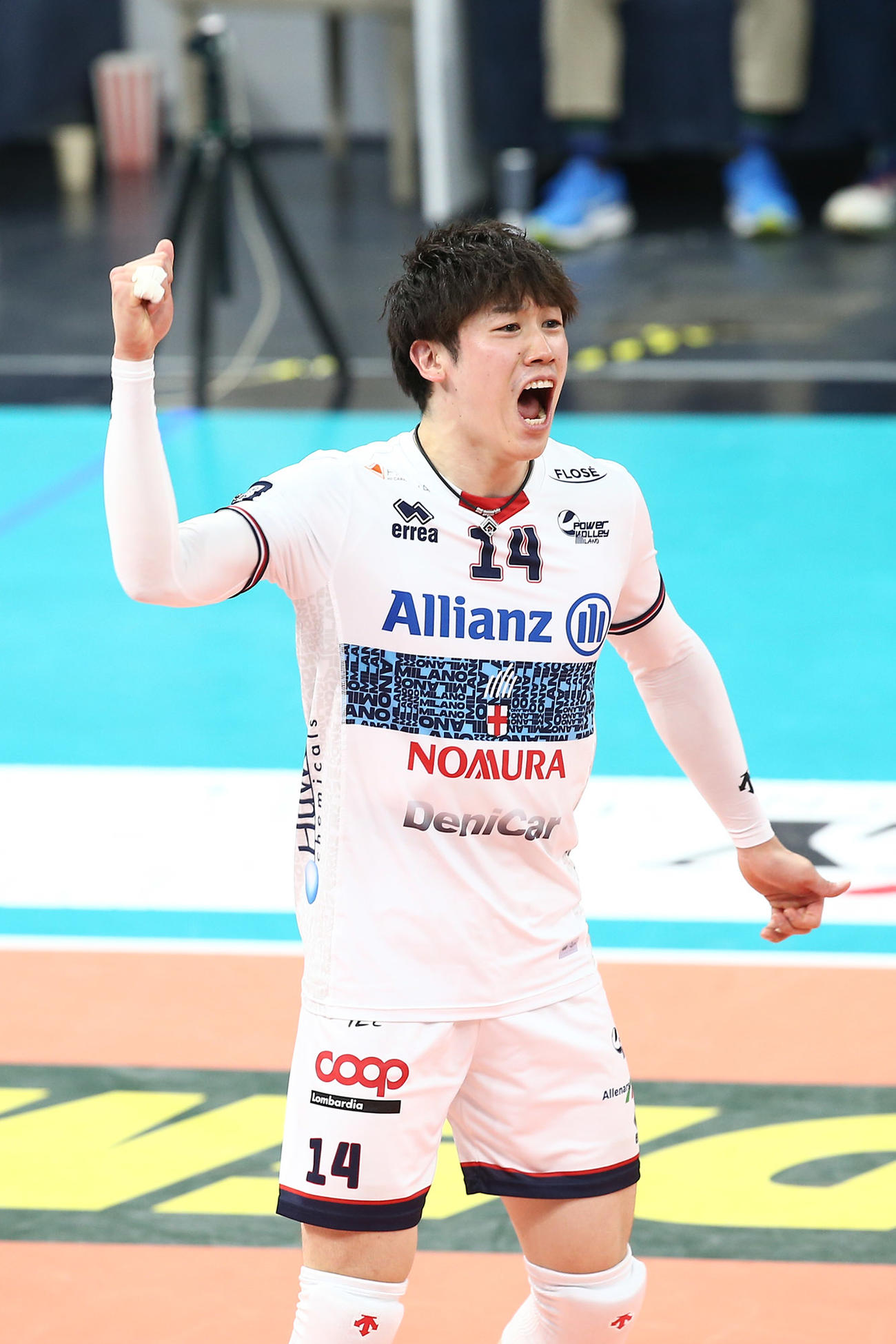 喜びを爆発させる石川祐希（C）博報堂DYスポーツマーケティング