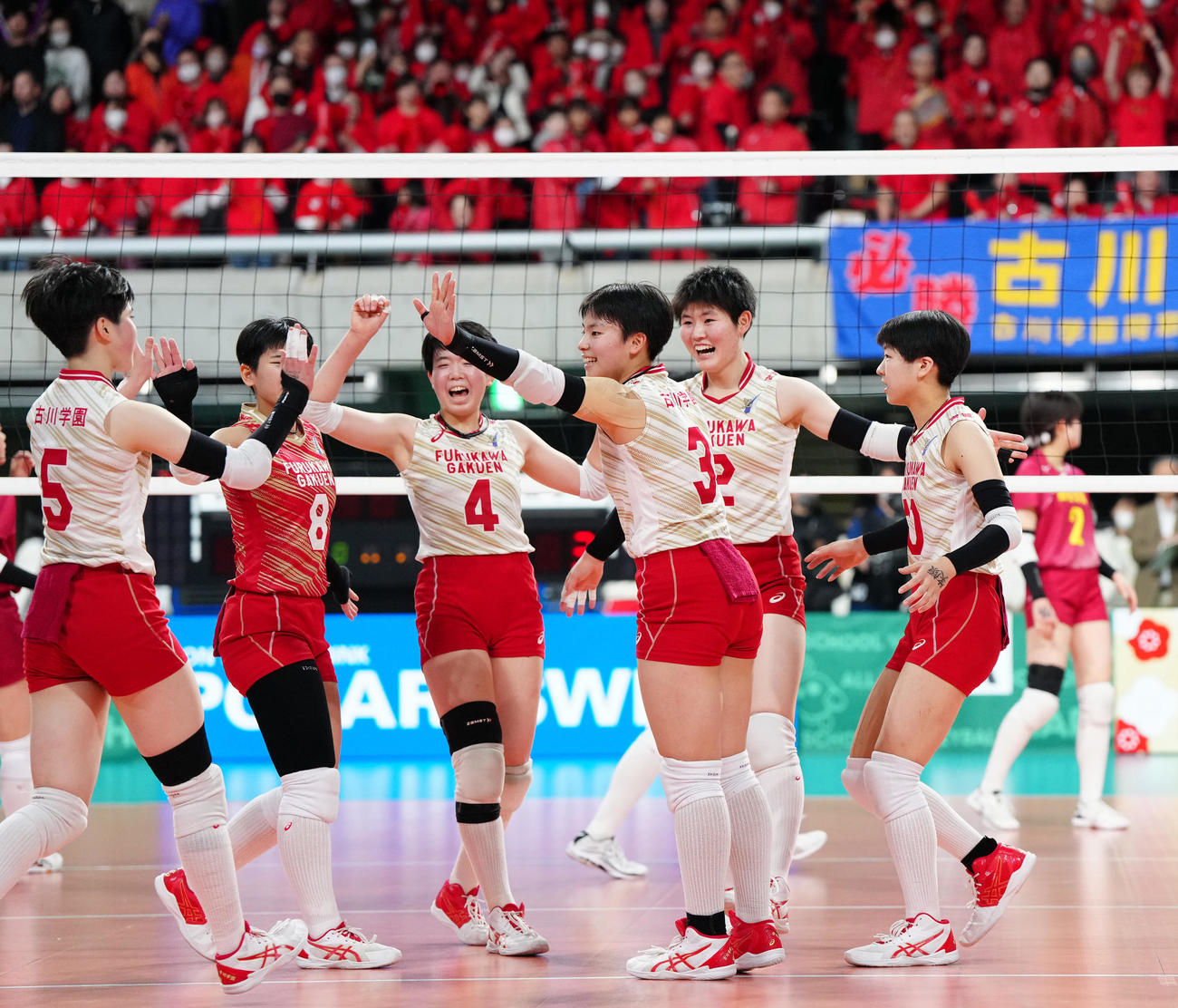 第2S、得点を喜ぶ古川学園（撮影・江口和貴）