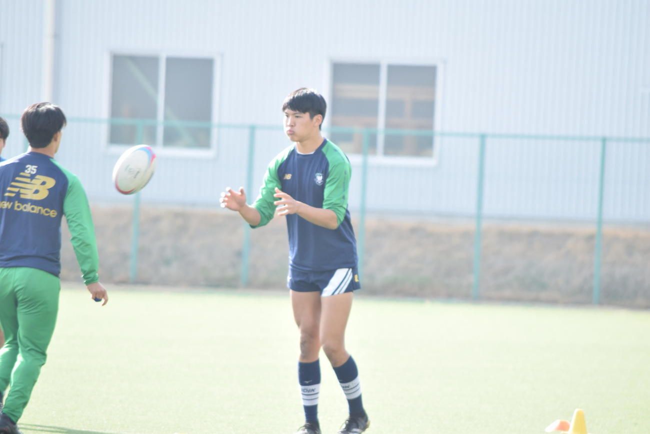 前日練習を行った桐蔭学園・中森真翔（撮影・阪口孝志）