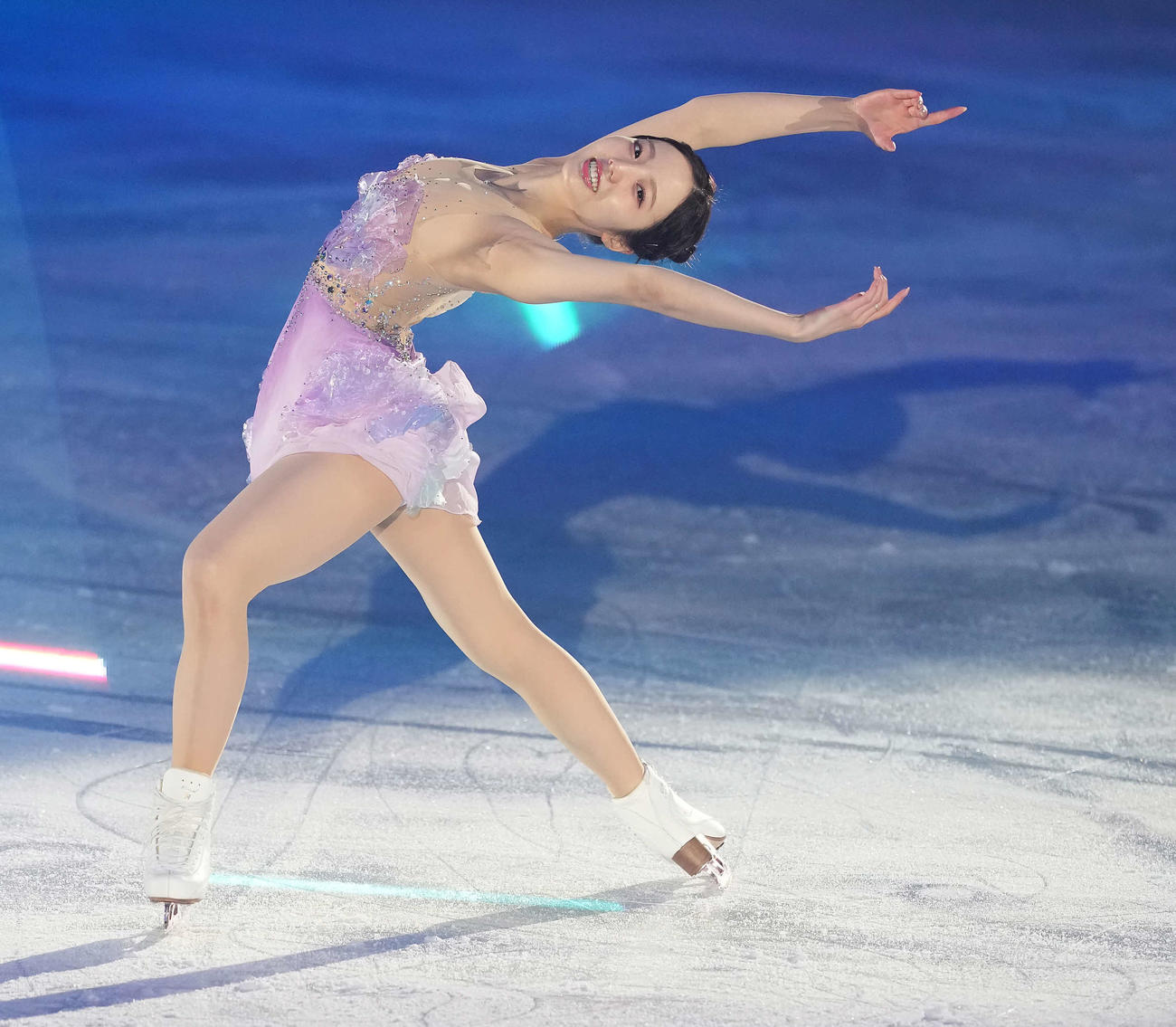 華麗な演技を見せる本田真凜さん（撮影・たえ見朱実）