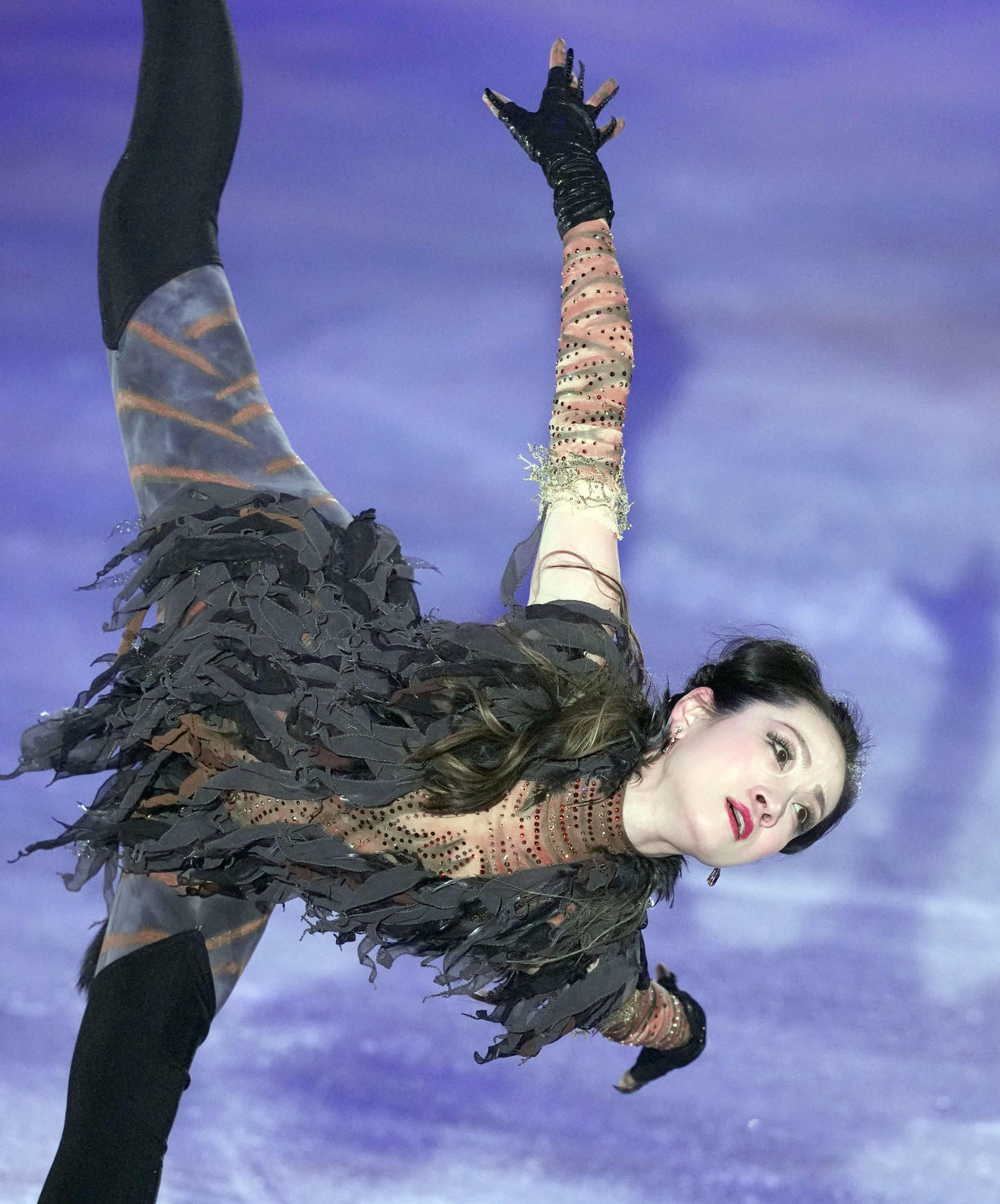 華麗な演技でファンを魅了する荒川静香さん（撮影・たえ見朱実）