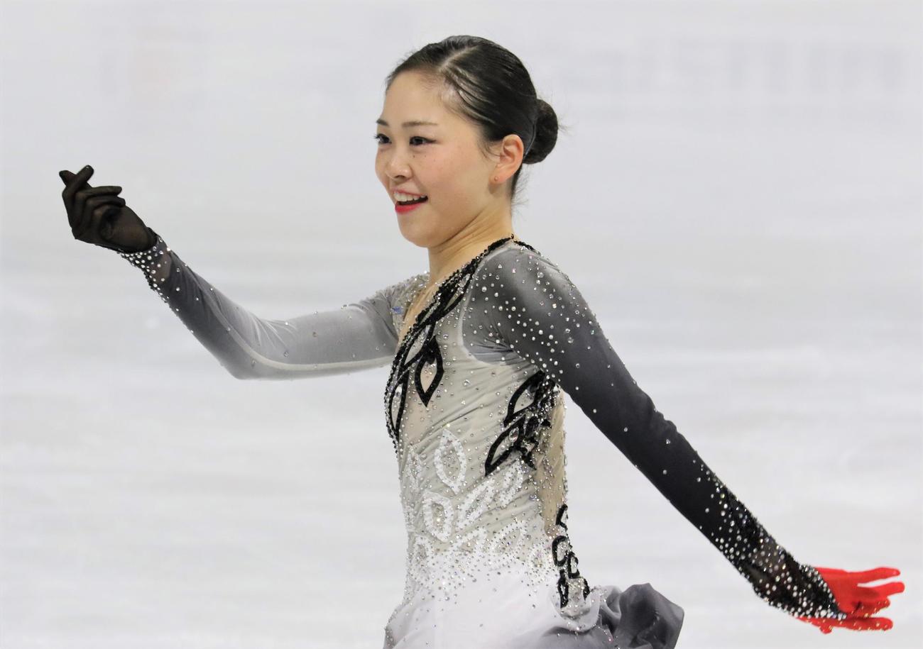 国民スポーツ大会冬季大会　少年女子フリーで演技を披露する吉田（撮影・藤塚大輔）