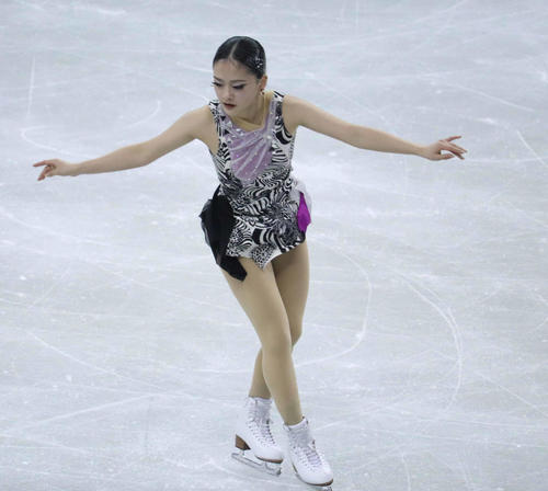 女子フリーで演技する渡辺(撮影・竹本穂乃加)