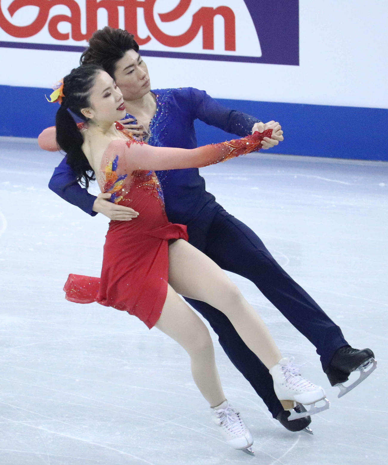 FDに臨んだ吉田唄菜、森田真沙也組（撮影・竹本穂乃加）＝2024年2月4日、中国・上海