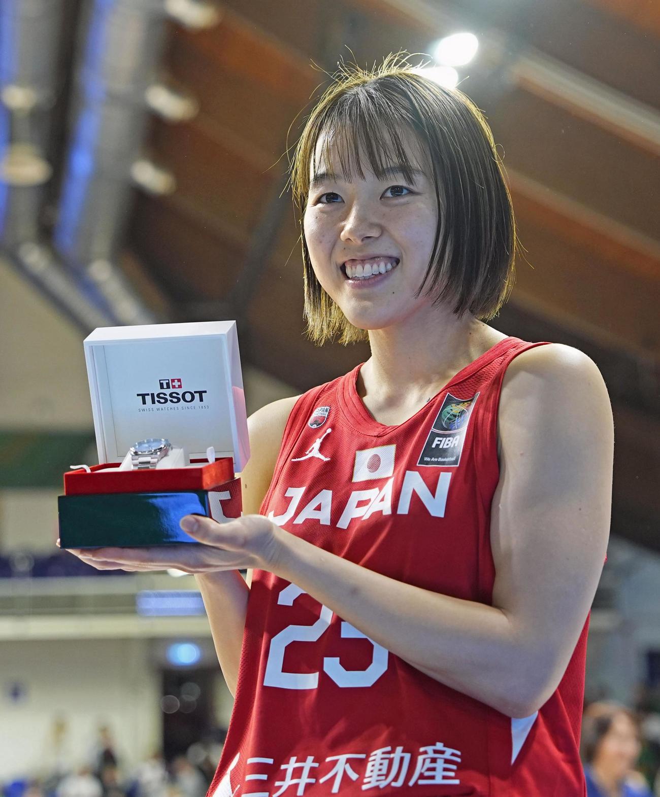 最優秀選手に選ばれた山本（共同）
