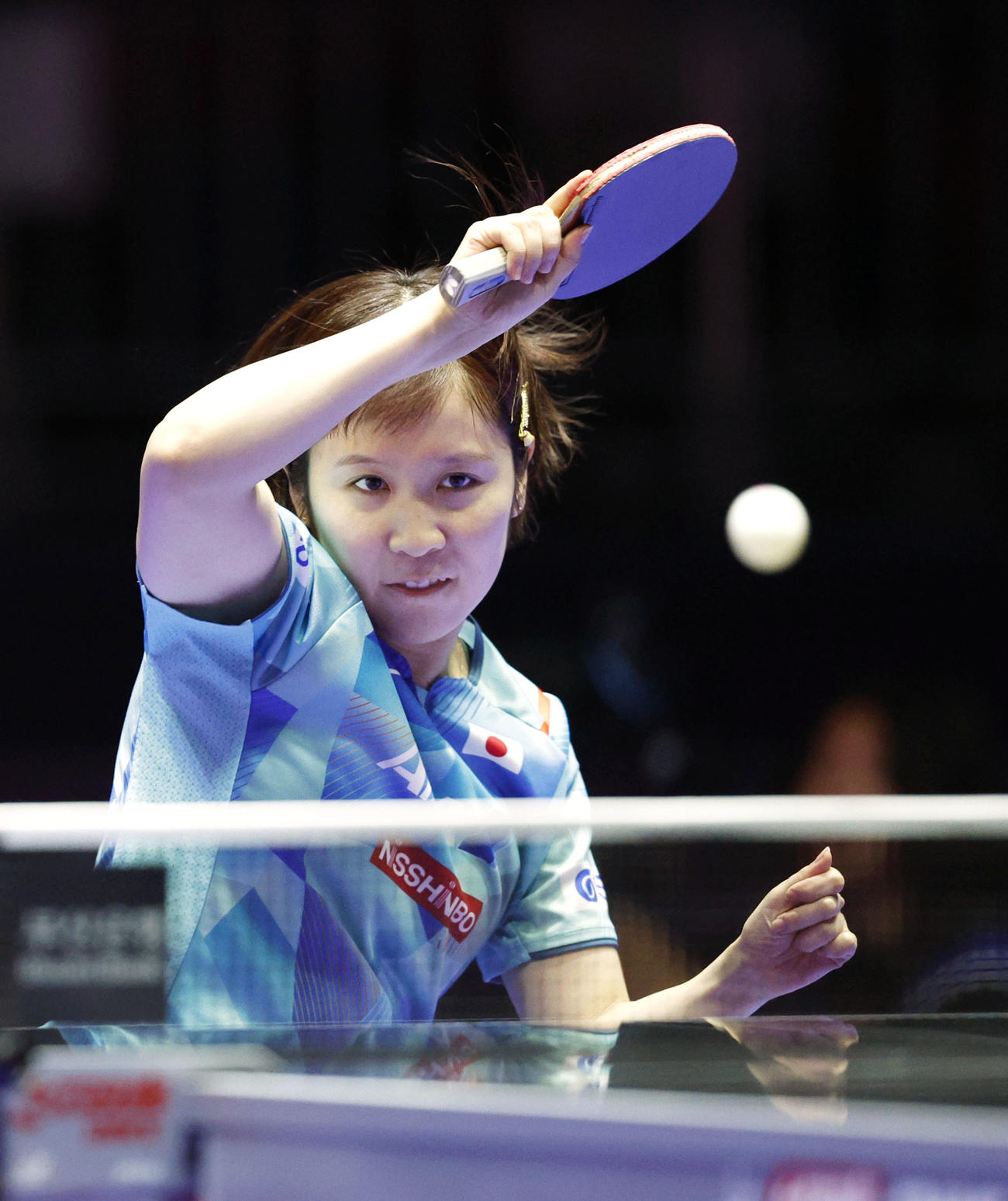 女子1次リーグ　南アフリカ戦でプレーする平野美宇＝釜山（共同）