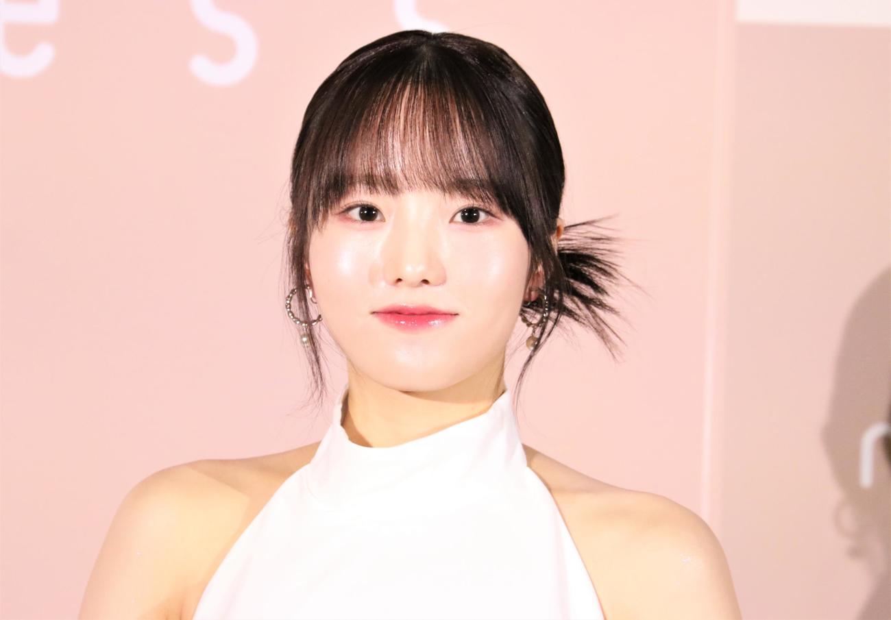 グローバル刃物メーカー貝印の新ブランド「miness（マイネス）」のアンバサダーに就任したプロフィギュアスケーターの本田真凜さん（撮影・藤塚大輔）