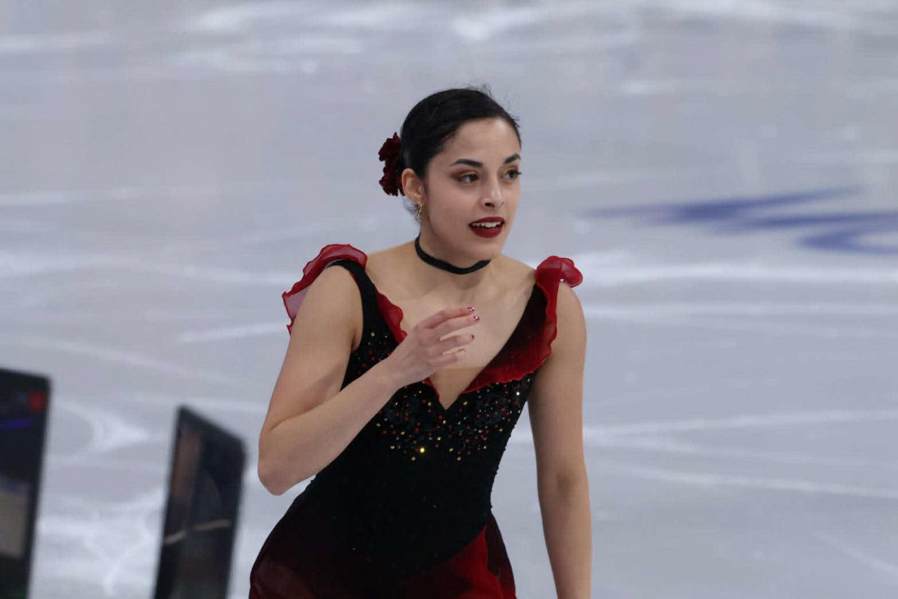 世界選手権女子SP 6分間練習に臨むマデリン・スキーザス（撮影・阿部健吾）