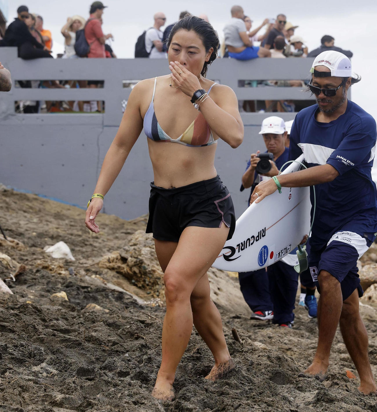 女子敗者復活6回戦で敗れた都筑有夢路（共同）