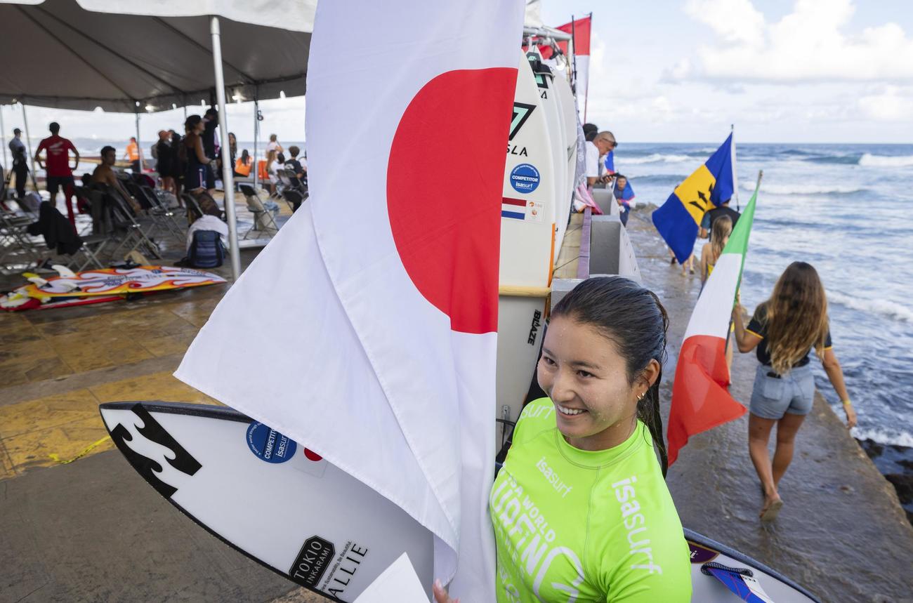 笑顔を見せる松田詩野（AP）