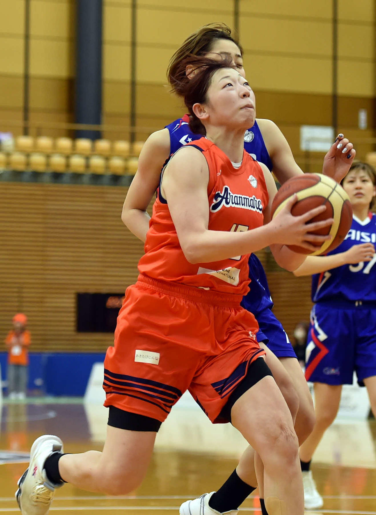 第3Q、ゴールに迫る佐藤京