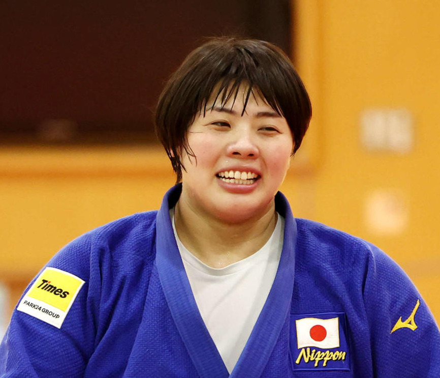 素根輝（撮影・河田真司）