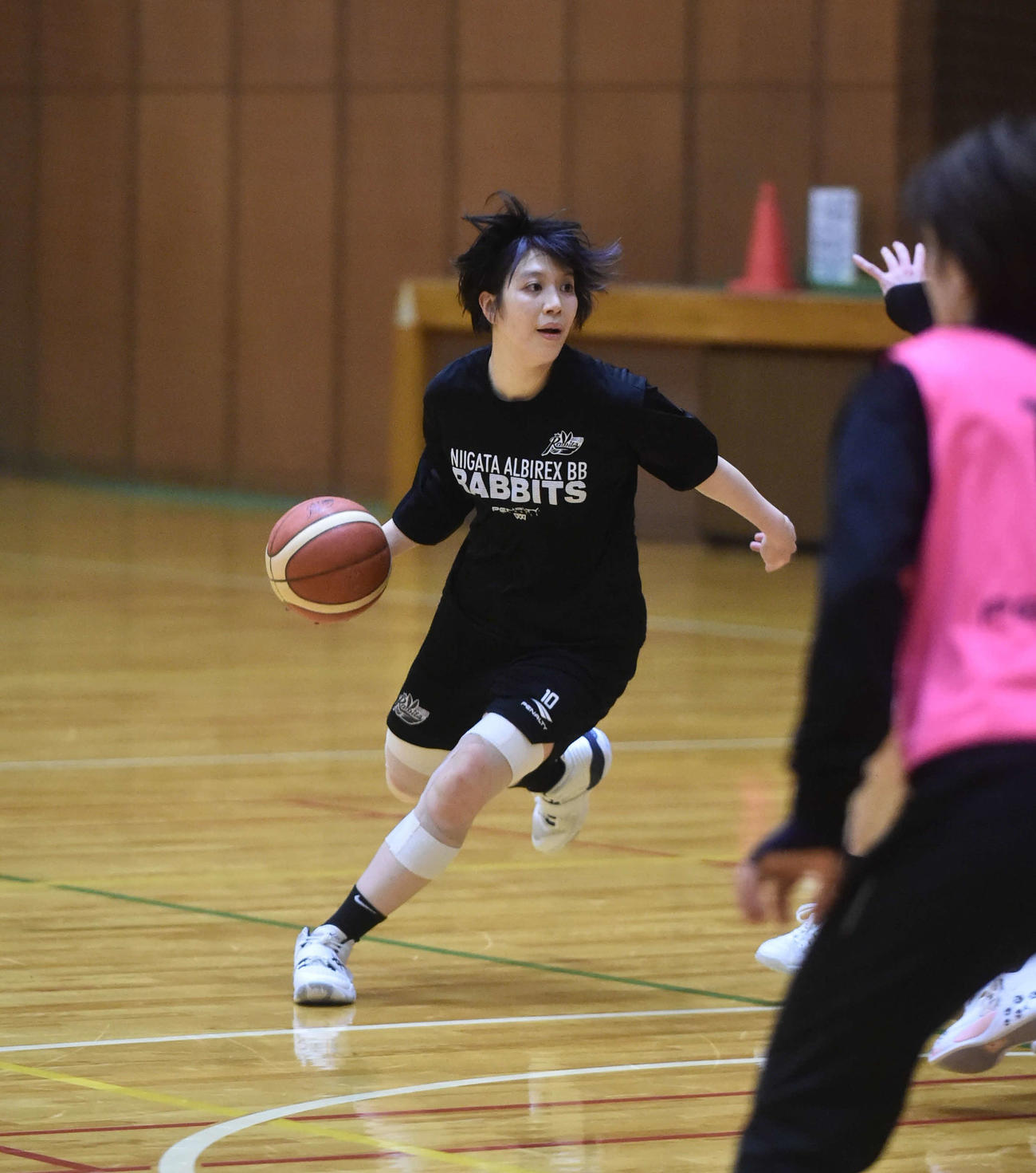 トヨタ紡織戦に備えて練習する西垂水