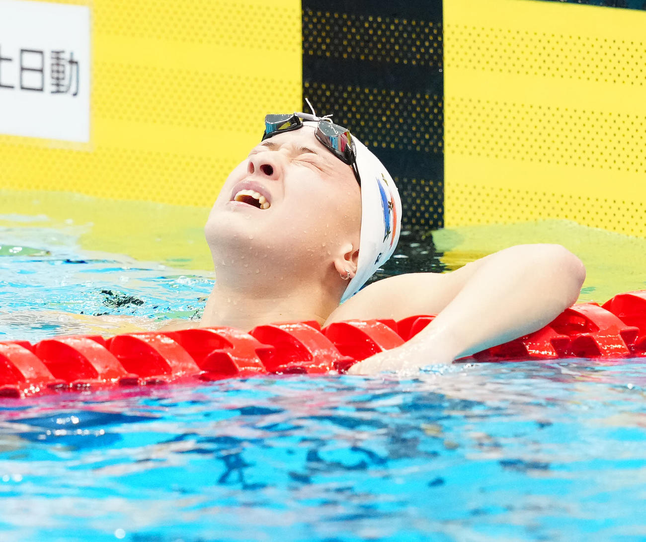 パリ五輪代表選考会の男子100メートル平泳ぎ決勝で派遣標準記録に届かず厳しい表情の谷口（撮影・江口和貴）