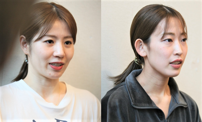 羽田空港で帰国取材に応じたバドミントン女子ダブルスの志田千陽（左）松山奈未組