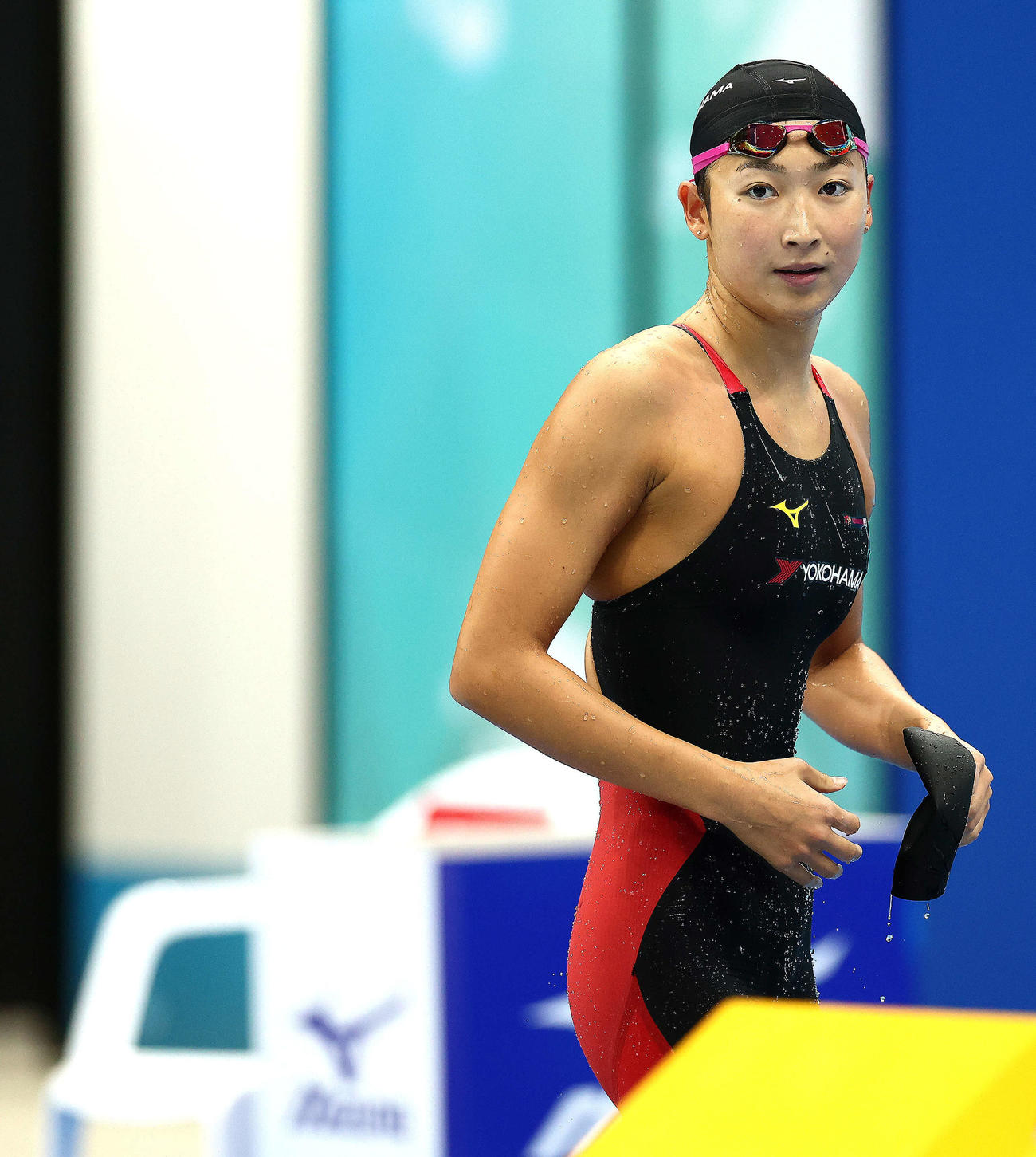 女子100メートル自由形決勝を終える池江（撮影・河田真司）