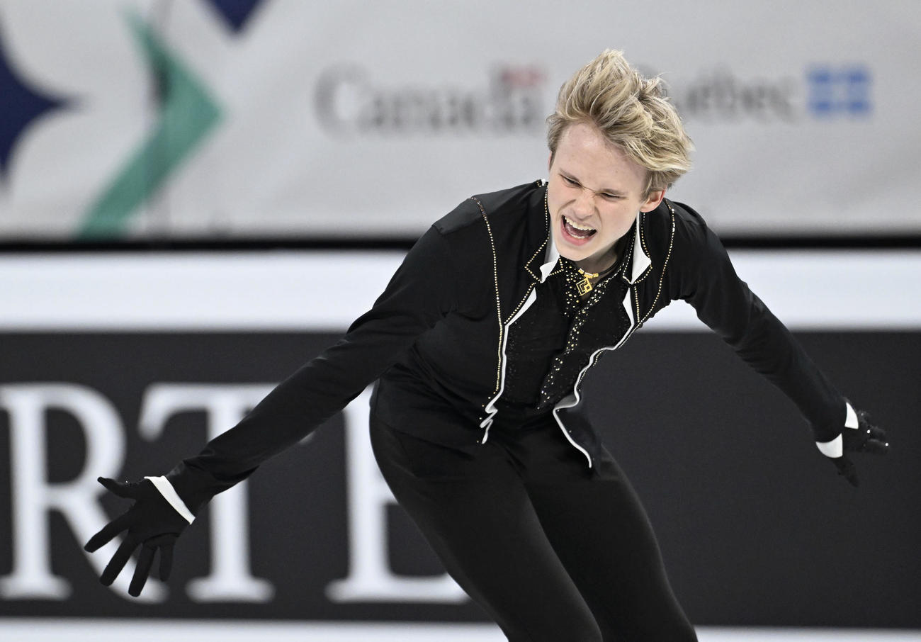 男子フリーで演技するイリア・マリニン。初優勝を果たした＝モントリオール（共同）