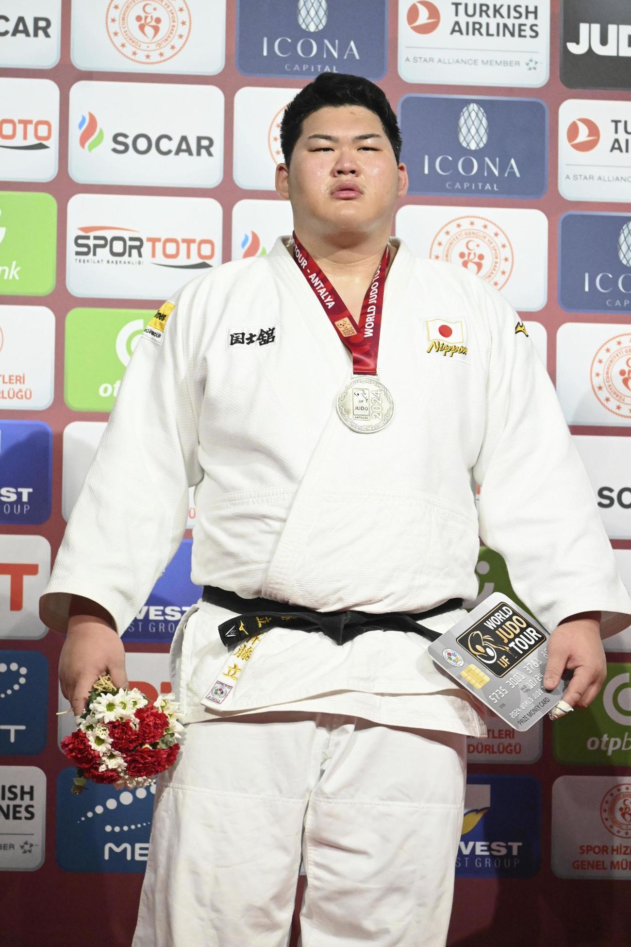 男子100 キロ 超級で2位の斉藤立＝アンタルヤ（共同）