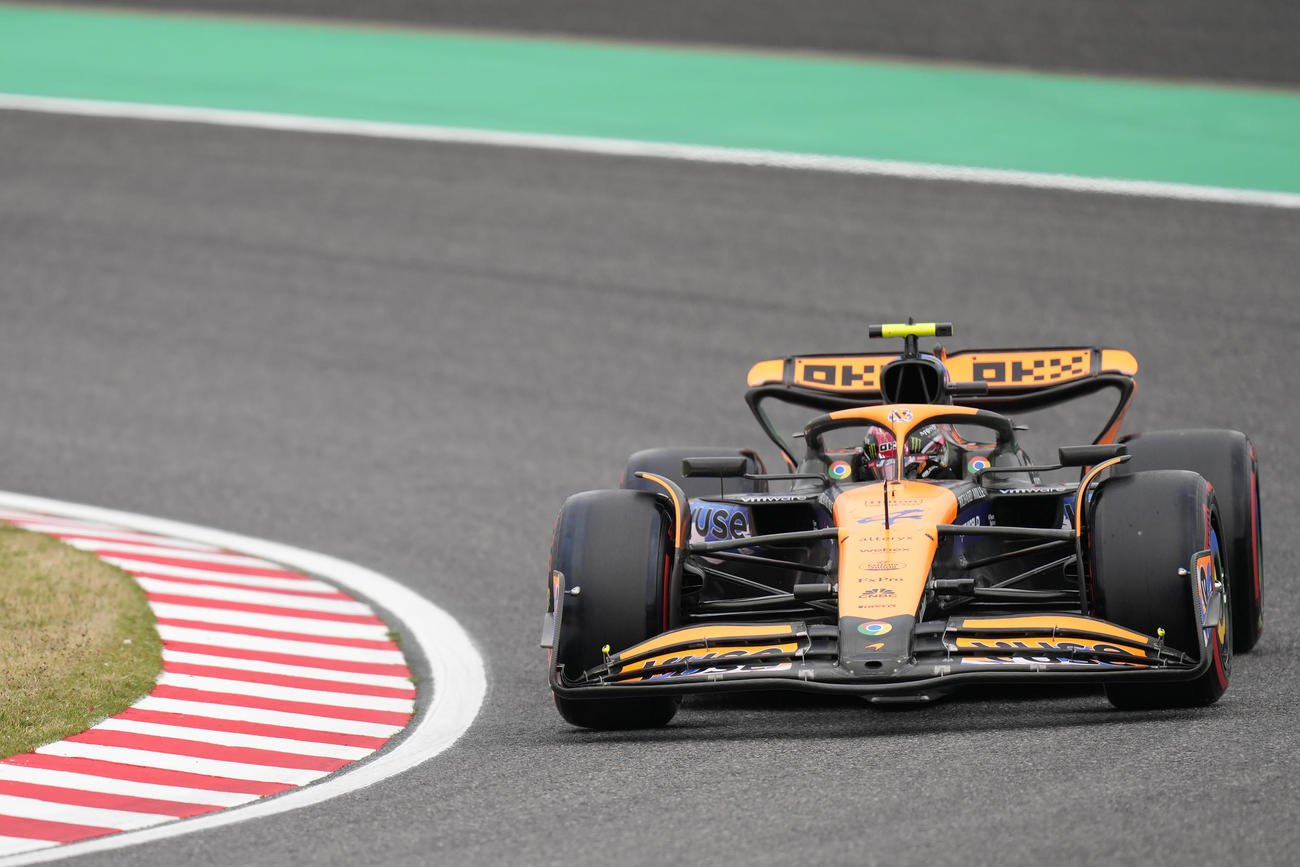 フリー走行1回目に臨むマクラーレンのノリス（AP）
