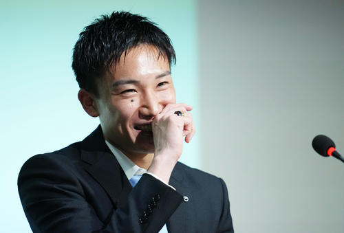 バドミントン】元世界ランク1位桃田賢斗が会見「日本代表引退を決意