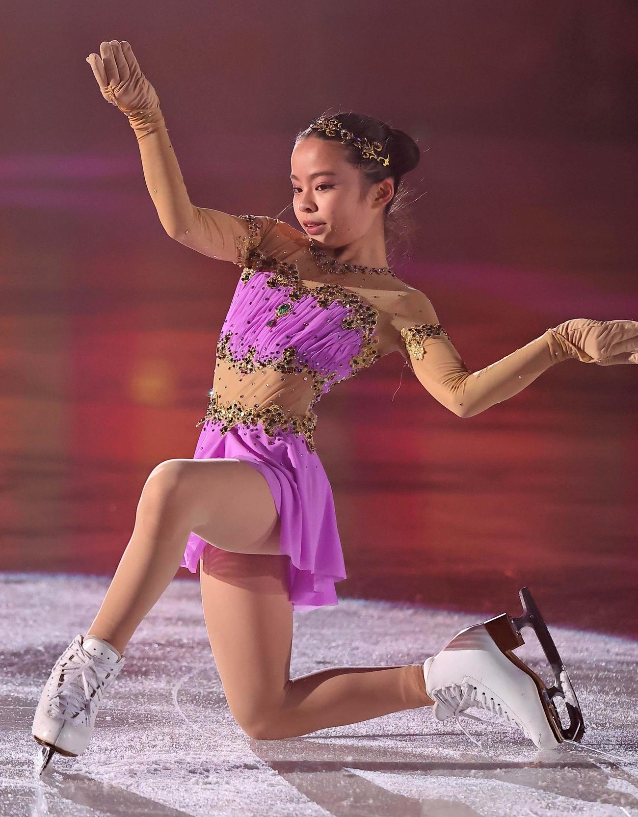 ブルーム・オン・アイス2024で演技する河野莉々愛（撮影・上田博志）