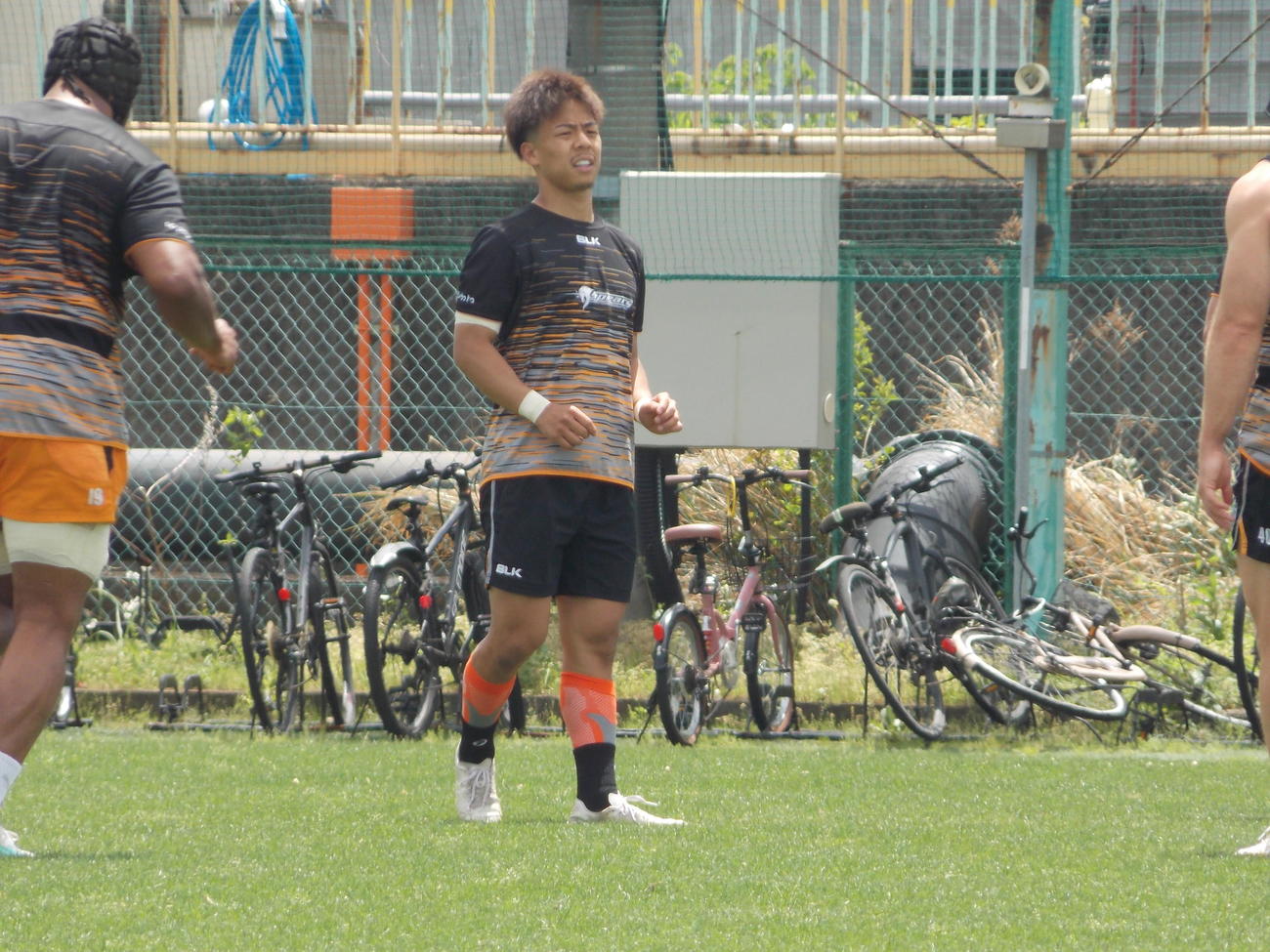 東京SGとの最終節に向けて調整する東京ベイSH藤原忍（中央）（撮影・松本航）