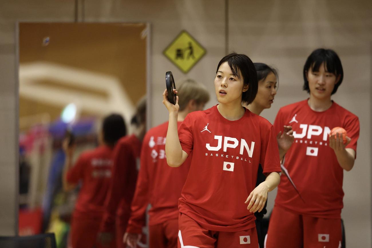 女子日本代表チームの第1次強化合宿に臨む山本（撮影・河田真司）