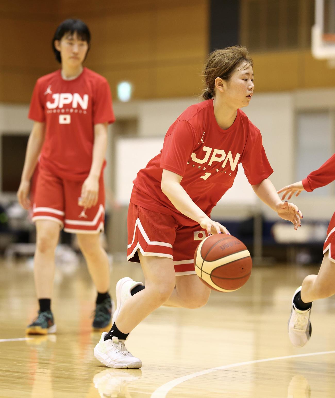 女子日本代表チームの第1次強化合宿に臨む都野（撮影・河田真司）