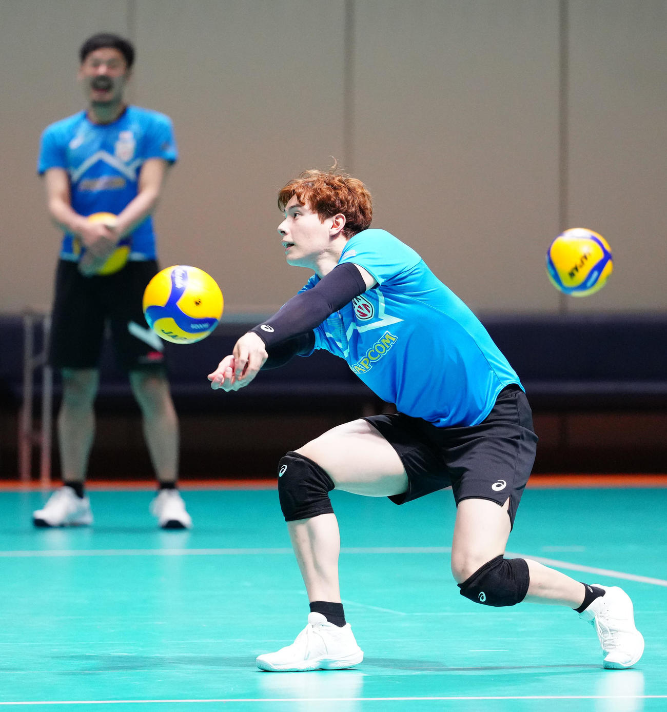 バレーボール男子日本代表Bチームの練習に参加する高橋藍（撮影・江口和貴）