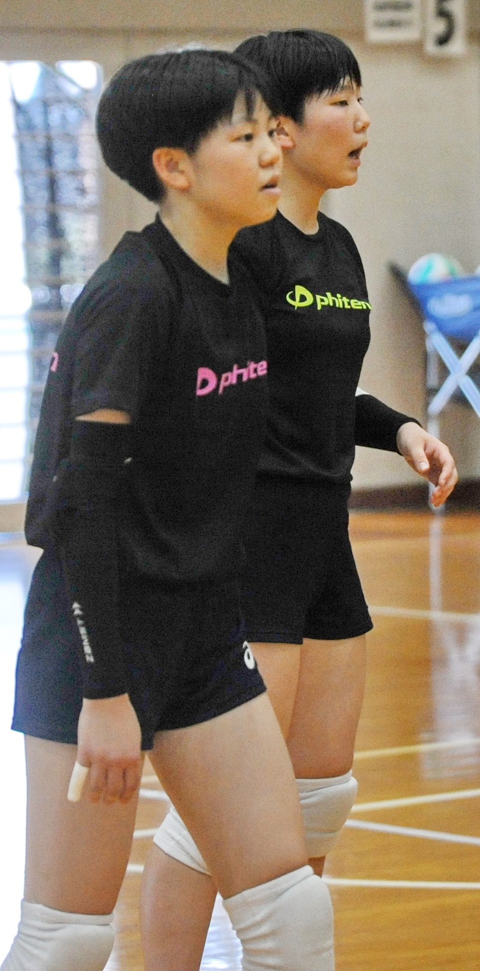 三島南の甘糟姉妹。妹の羚（手前）と姉の蘭　