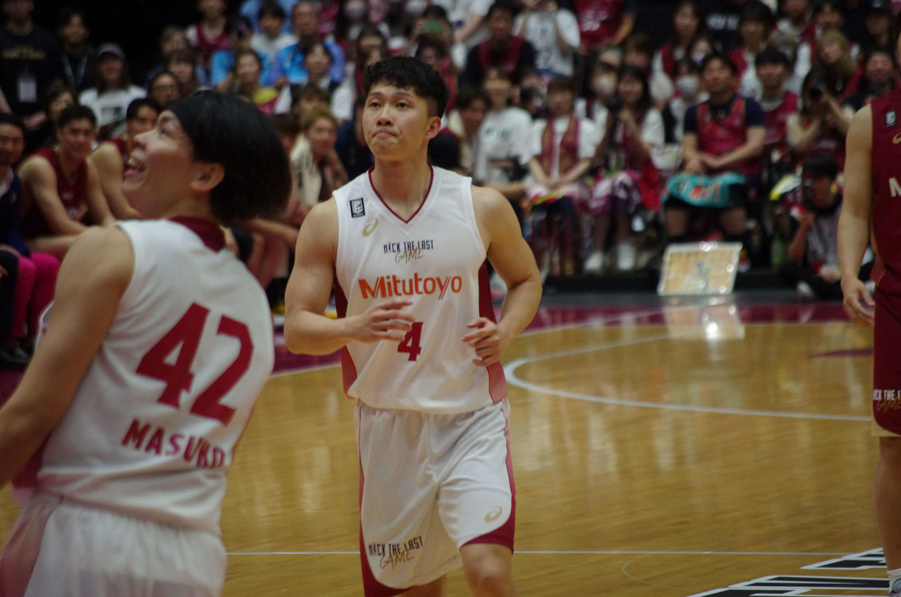 ファジーカスの引退試合に出場したB1仙台の青木