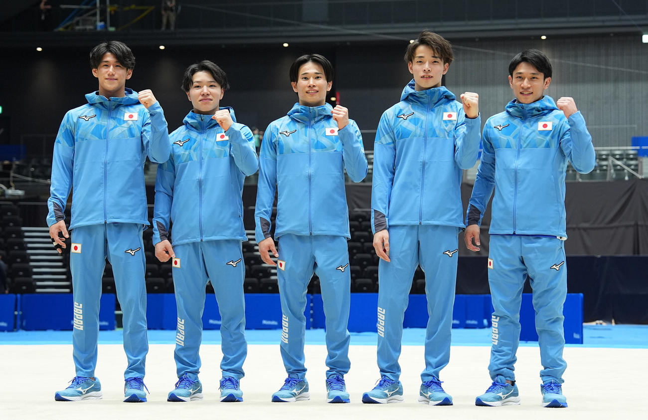 橋本大輝らパリ五輪日本代表（2024年5月19日撮影）