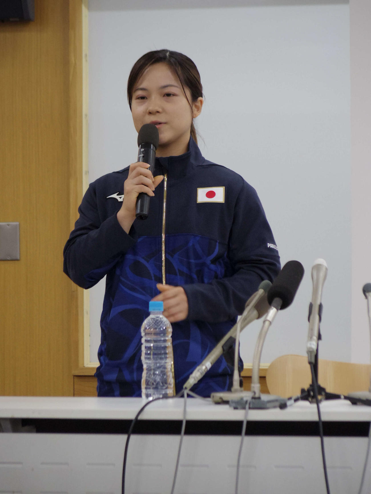 パリ五輪日本代表に内定し、喜びを語る女子49キロ級の鈴木梨羅