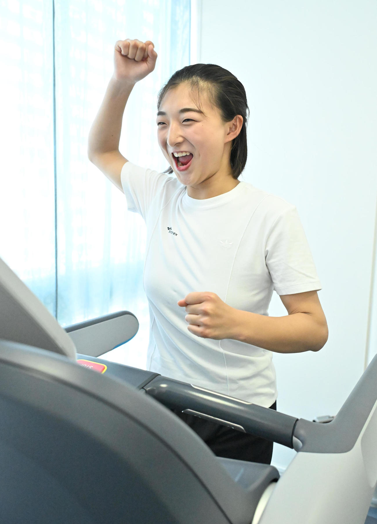 低酸素室によるトレーニングを行う坂本花織（撮影・石井愛子）