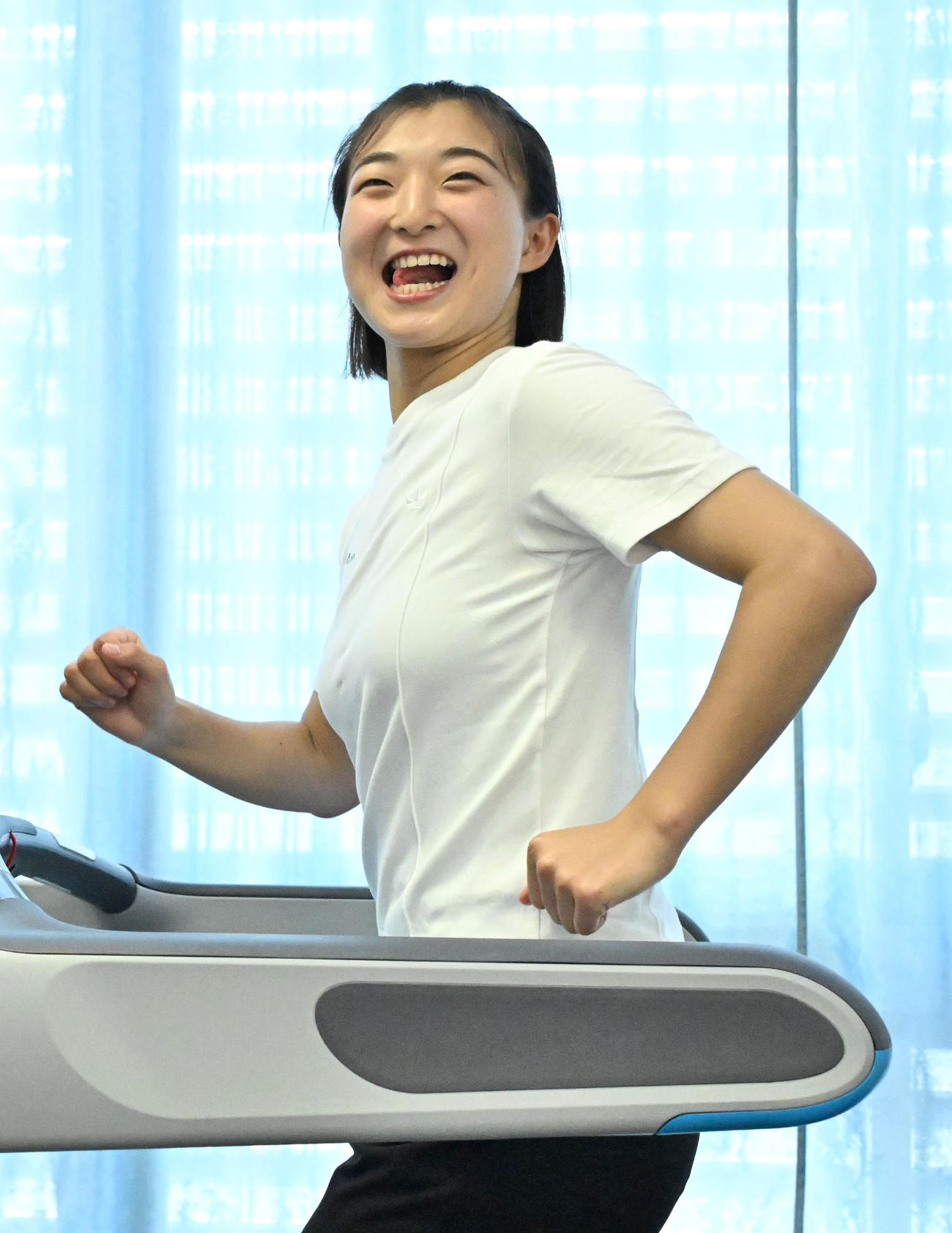 低酸素室によるトレーニングを行う坂本花織（撮影・石井愛子）