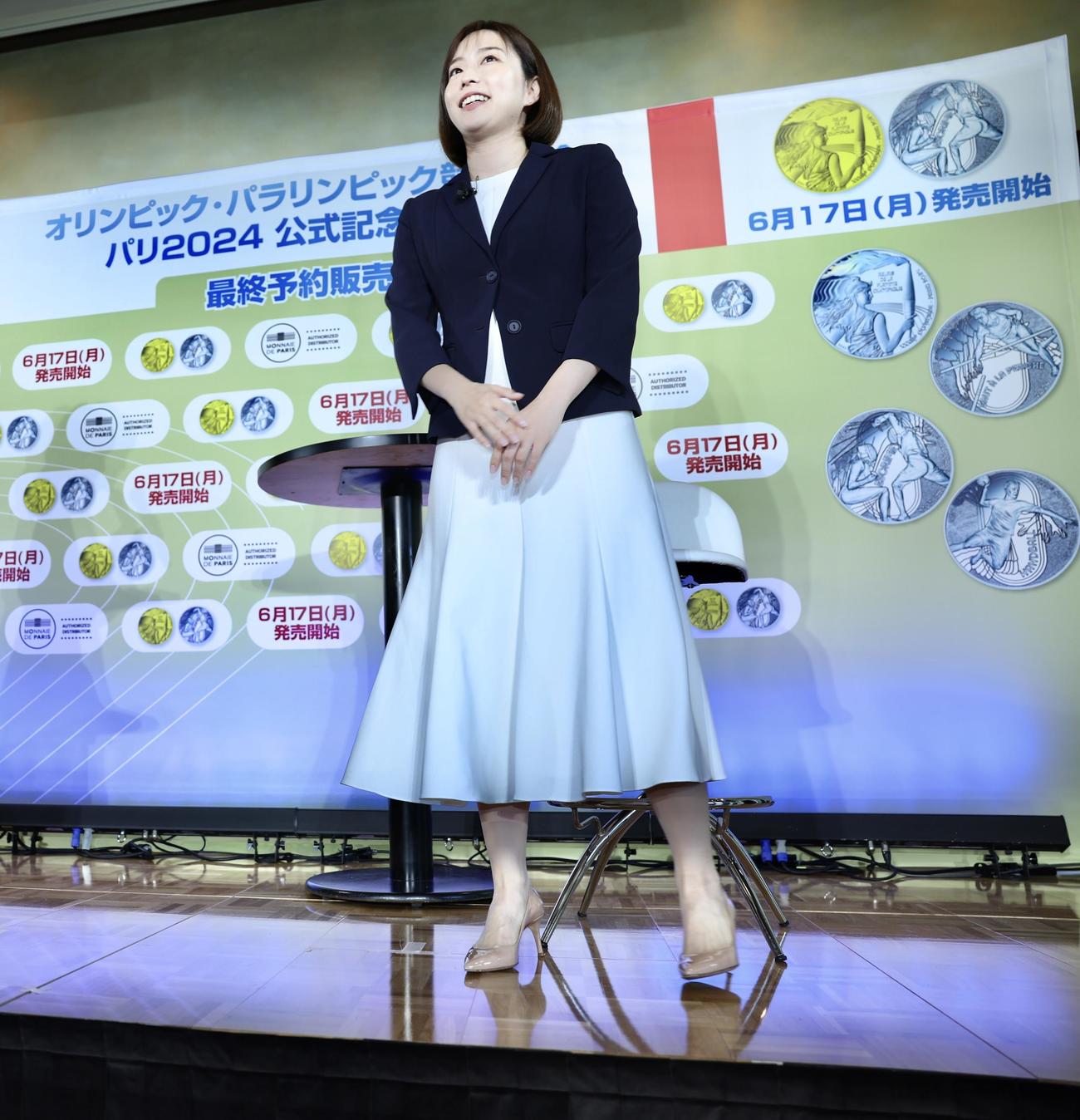 五輪・パラ競技大会パリ2024公式記念コイン（最終予約販売）記者発表会に臨む石川佳純さん（撮影・河田真司）