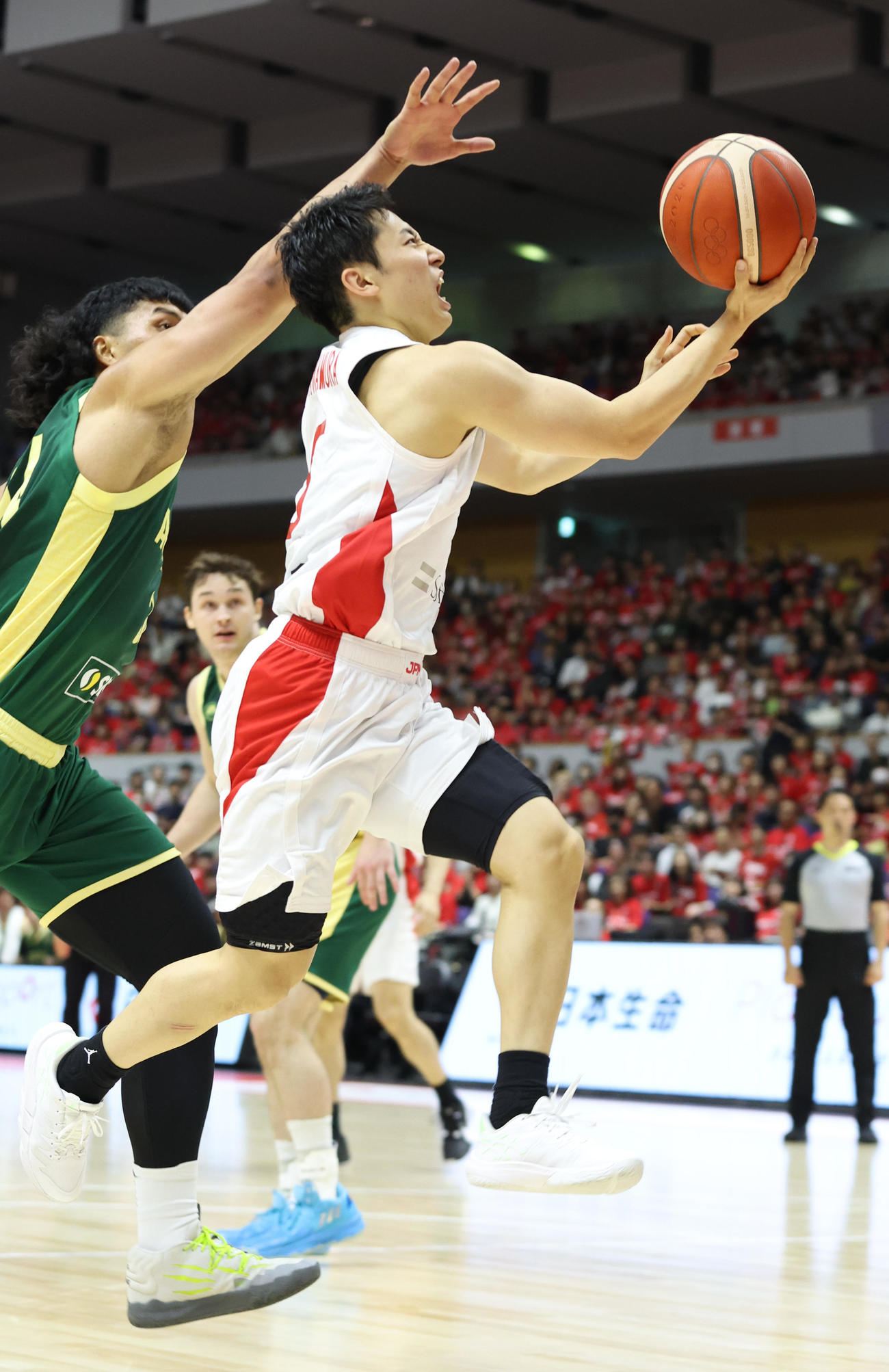 日本対オーストラリア　第1Q、シュートを決める河村（撮影・佐藤翔太）