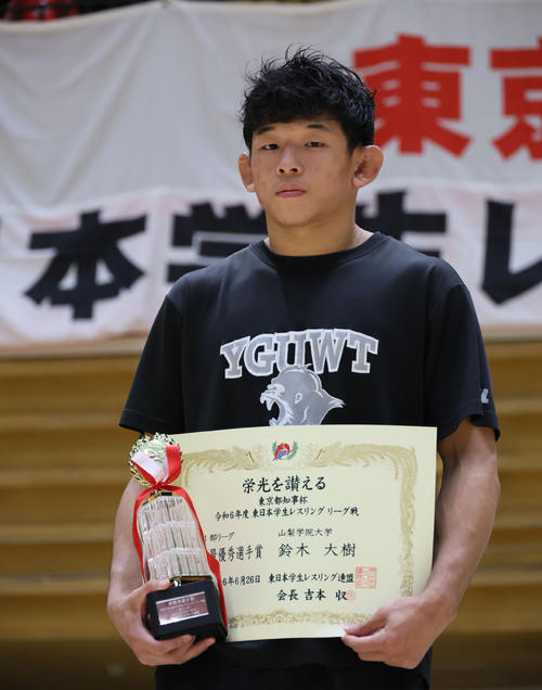 MVPを獲得した鈴木主将