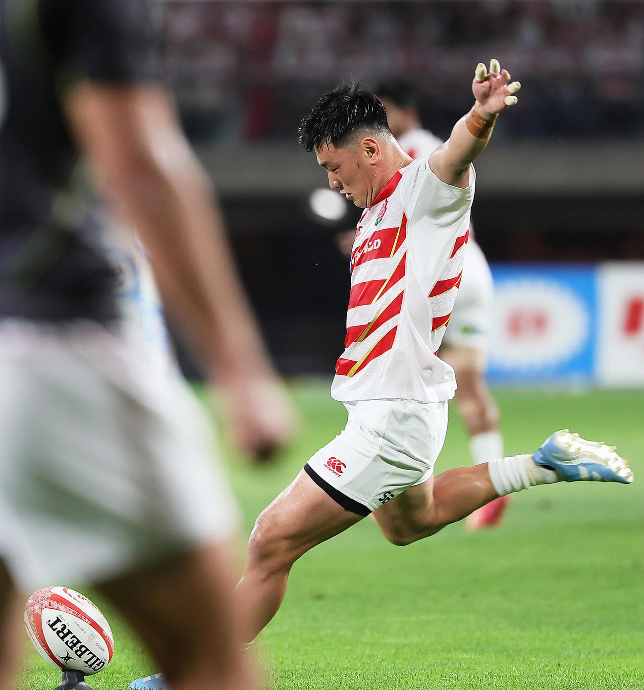 日本対ジョージア　前半、ペナルティーゴールを決める李（撮影・足立雅史）