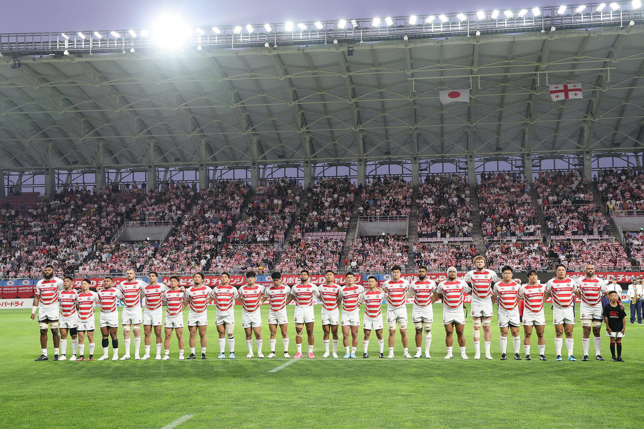 日本対ジョージア　試合に臨む日本代表（撮影・足立雅史）