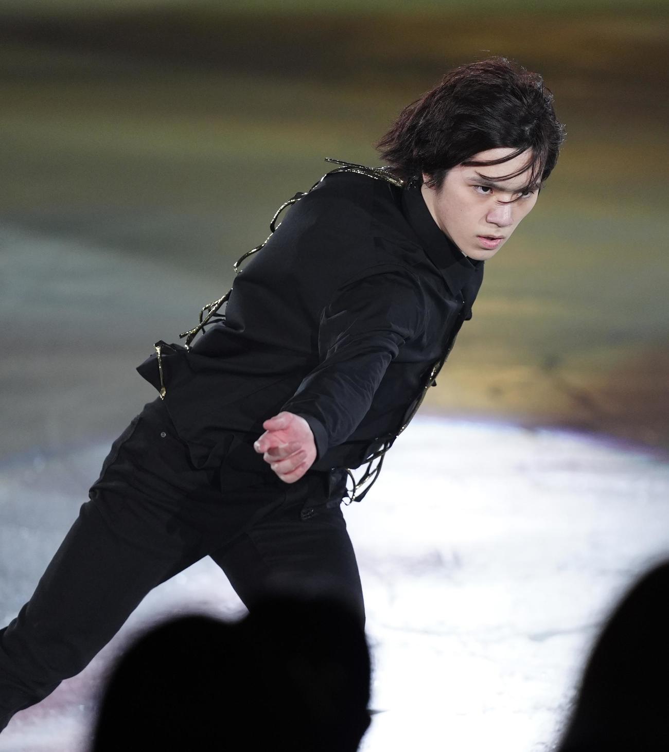THE ICE愛知公演で表情豊かに滑る宇野昌磨さん（C）THE ICE 2024