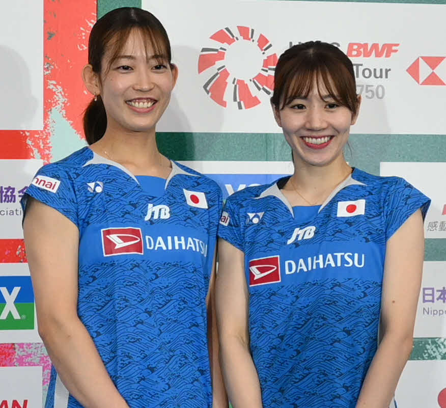 五輪後初の大会に臨む「シダマツ」ペアの志田（右）と松山（撮影・飯岡大暉）