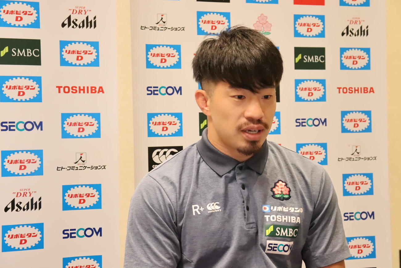 カナダ戦前日の調整を終え、思いを語る日本代表SH小山大輝（C）JRFU