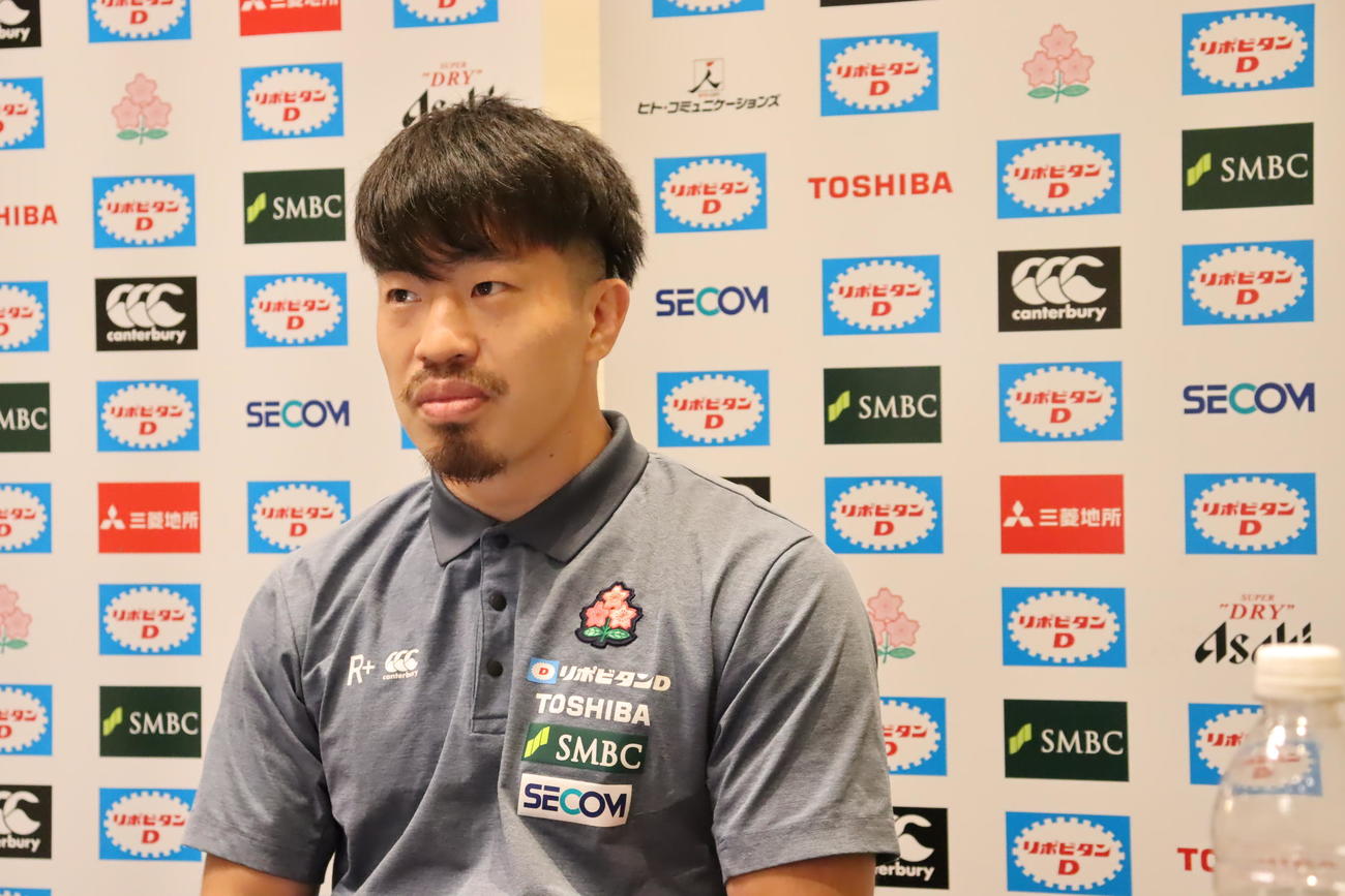 カナダ戦前日の調整を終え、思いを語る日本代表SH小山大輝（C）JRFU