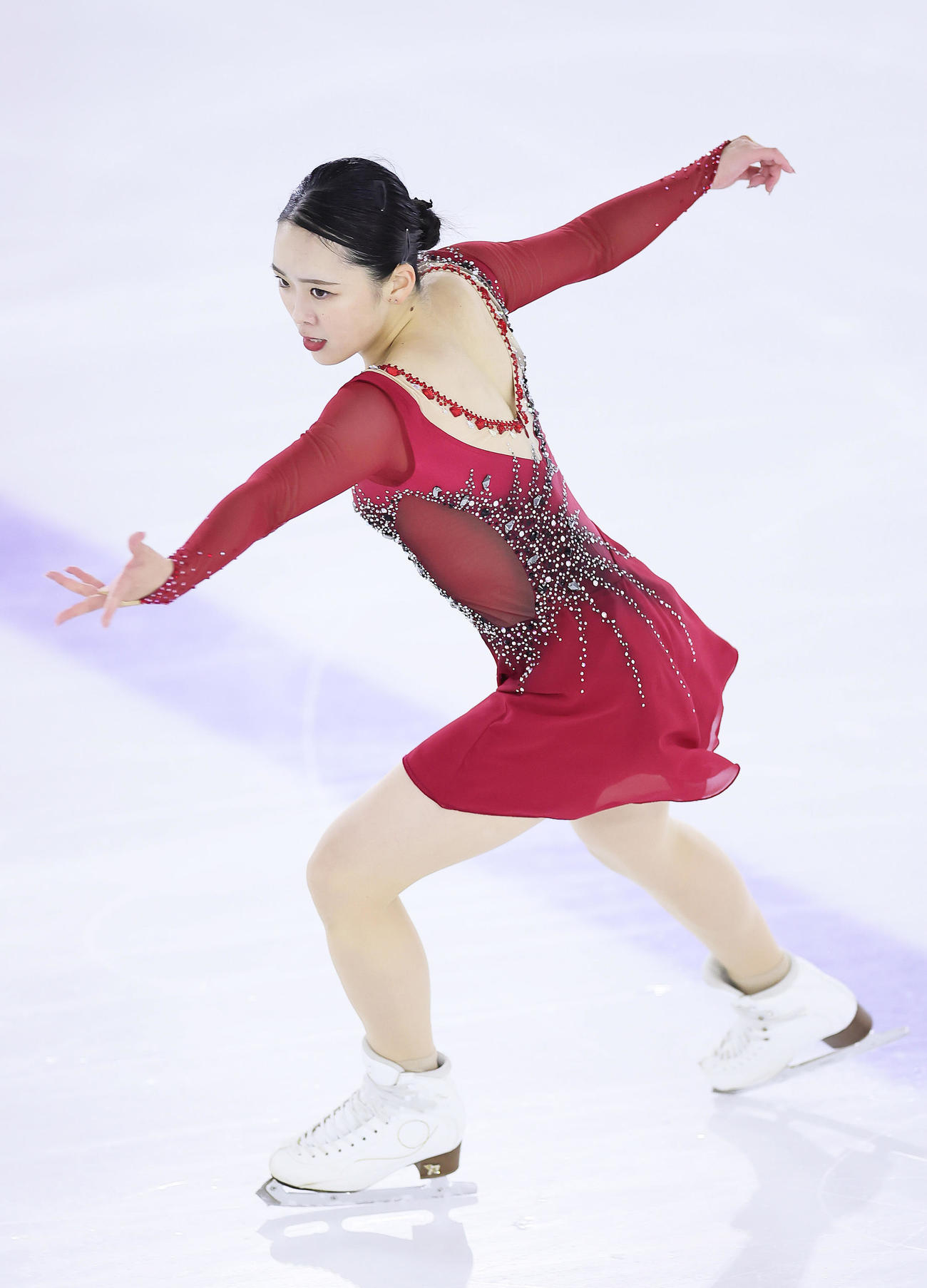 シニア女子SPで演技する青木（撮影・足立雅史）