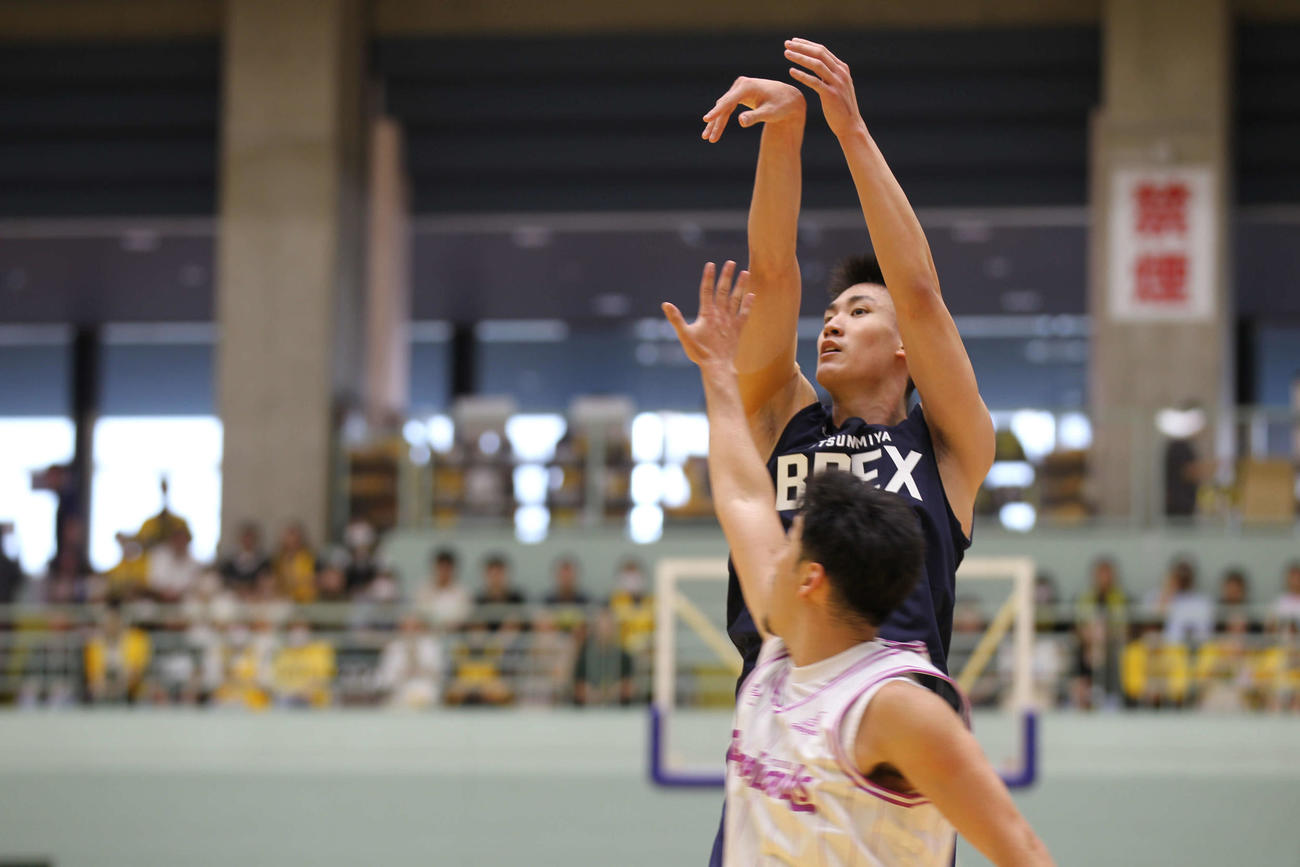 宇都宮対福島　2本の3Pシュートを含む12得点と活躍した宇都宮の高島紳司（撮影・沢田啓太郎）