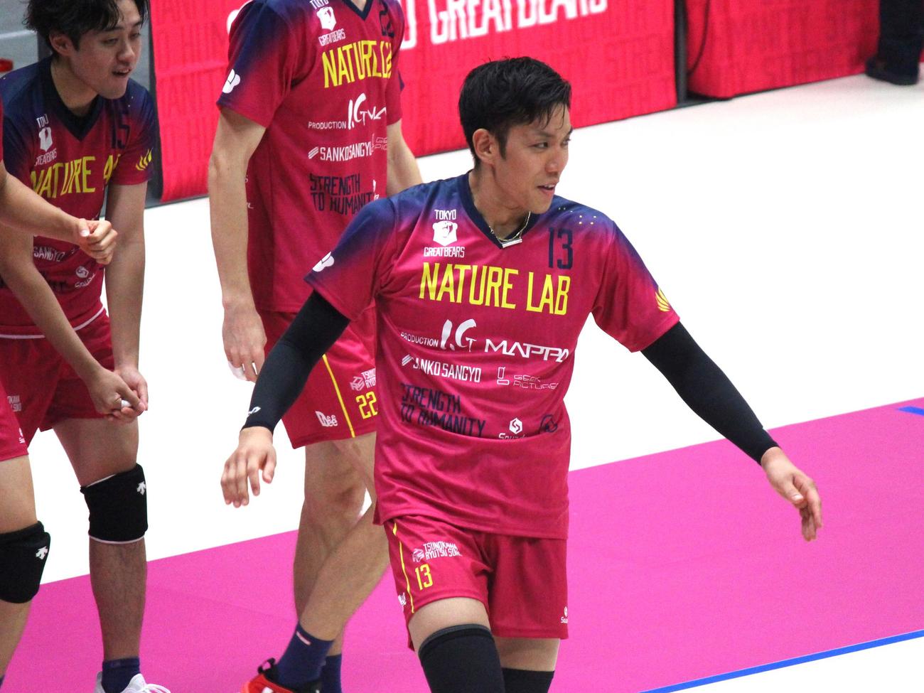 笑顔を見せる東京GBの大竹（撮影・勝部晃多）