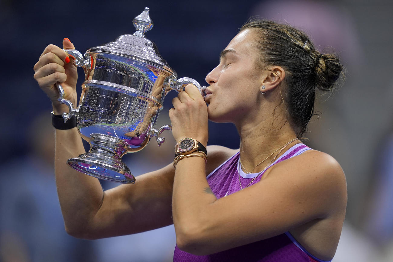 全米オープン　女子シングルスで初優勝したサバレンカ（AP）