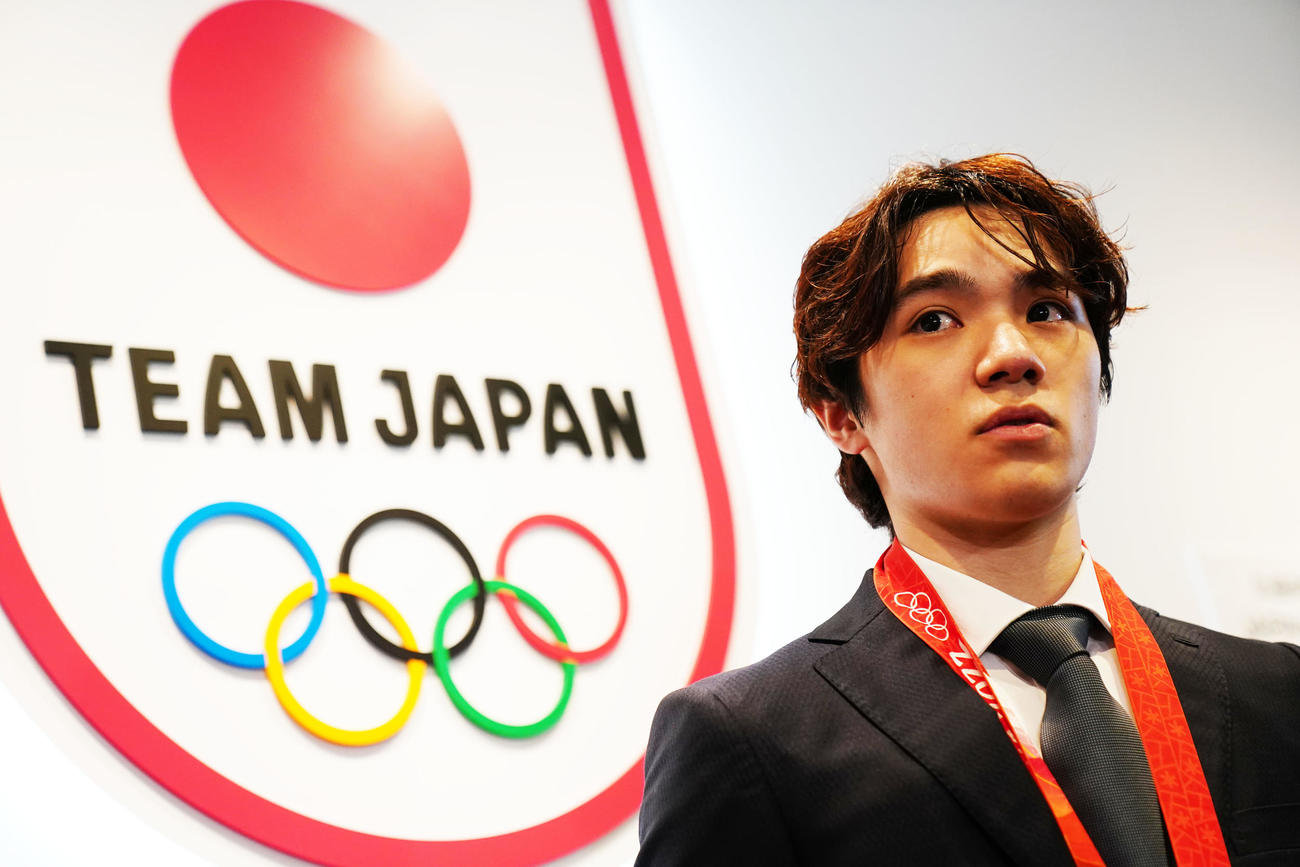 授与式を終え思いを語る宇野昌磨さん（撮影・横山健太）